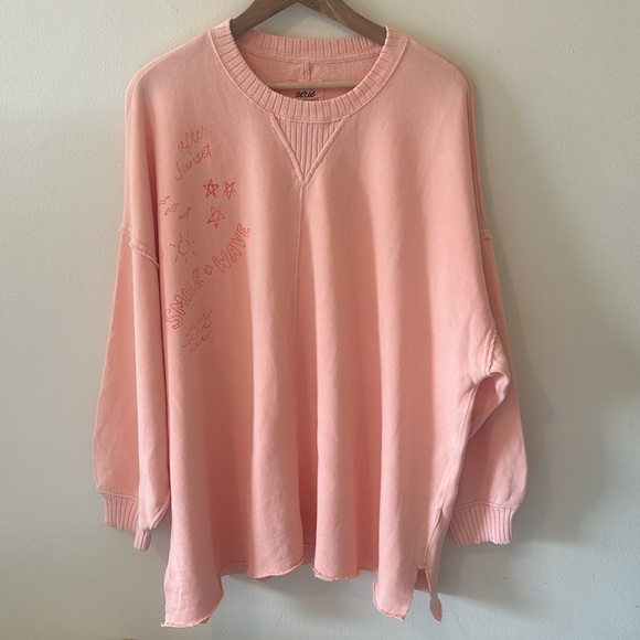 Aerie NWT Crewneck Oversized Sweatshirt - Coral - Large - Picture 2 of 9